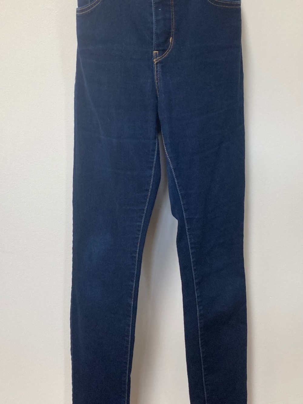 Levi's Shaping Skinny Jeans, Size 29